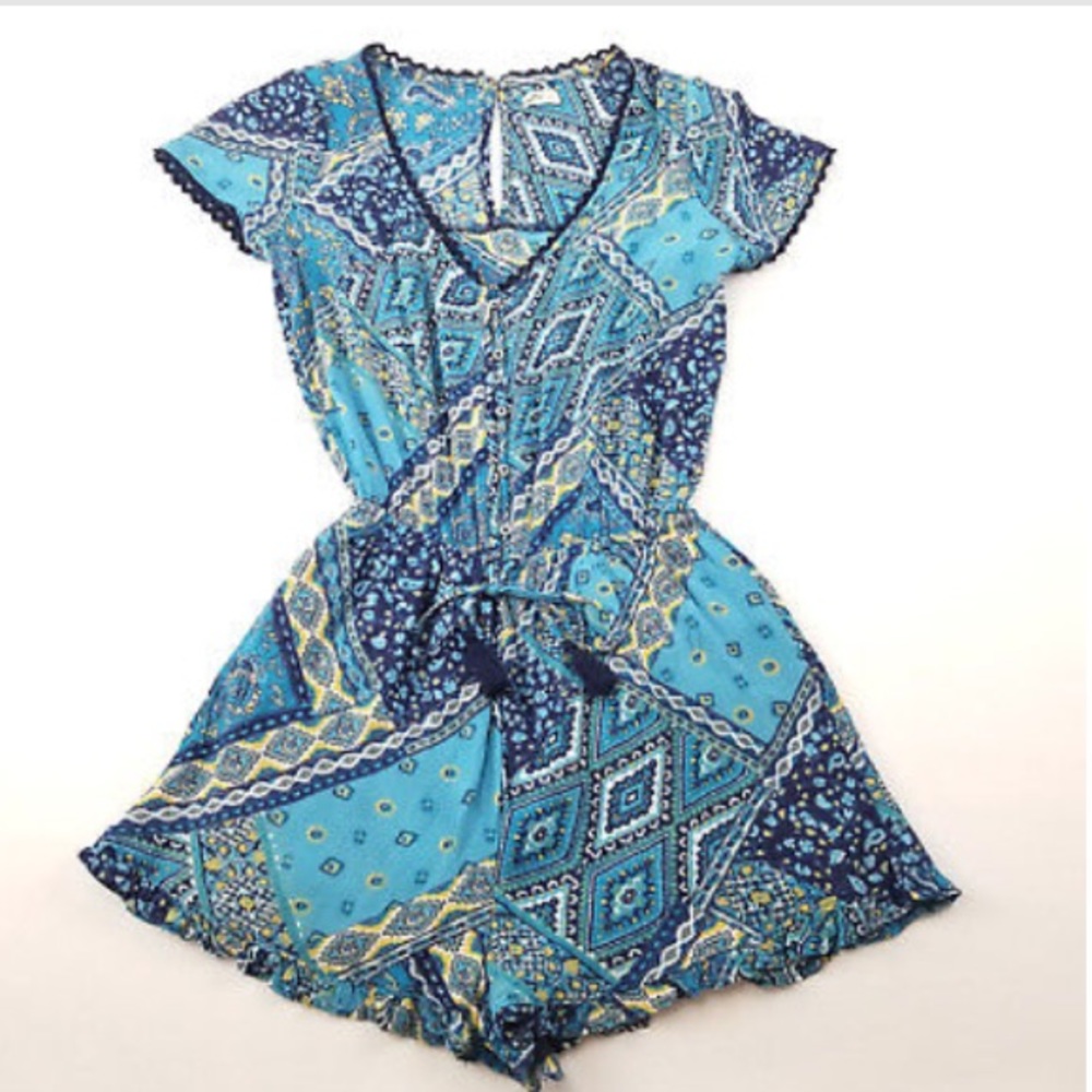 Women’s Hollister romper